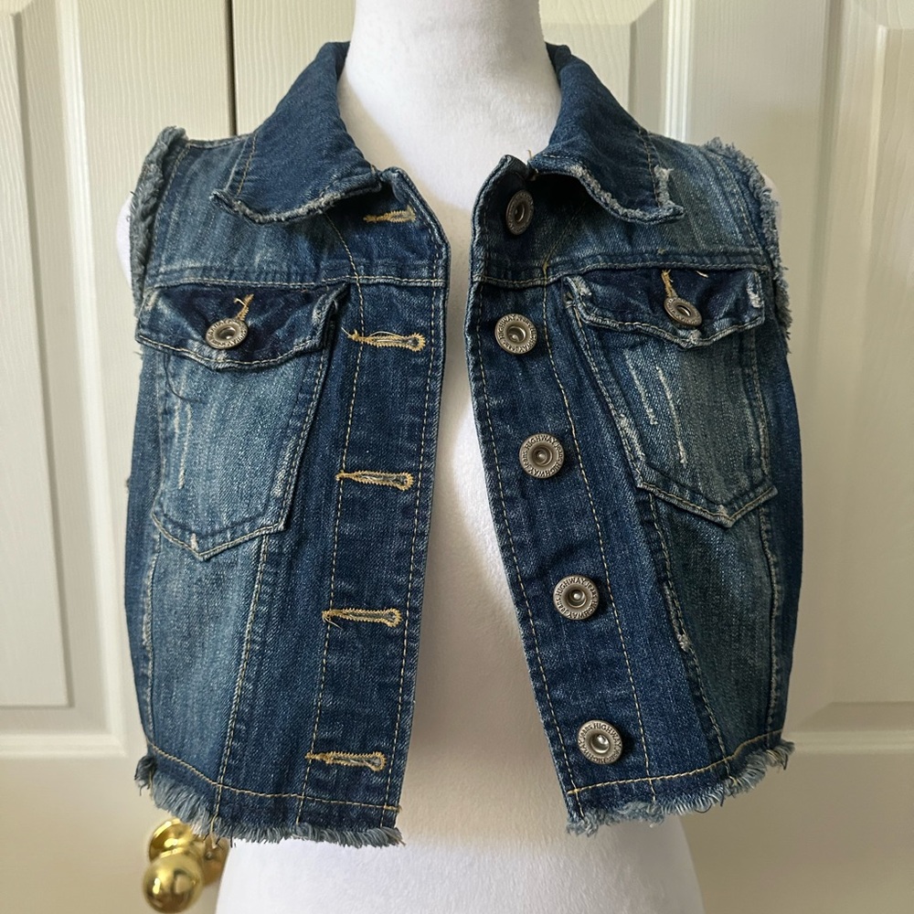 Highway Jeans Vest, distressed, buttoned, Large